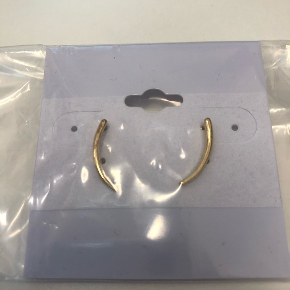 Tiny Spike Crescent Ear Crawler Stud Cuff Earrings - Picture 7 of 8